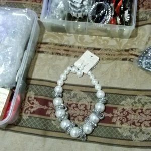 COPY - Pearl necklace   🔴Big and Bold 😉😀